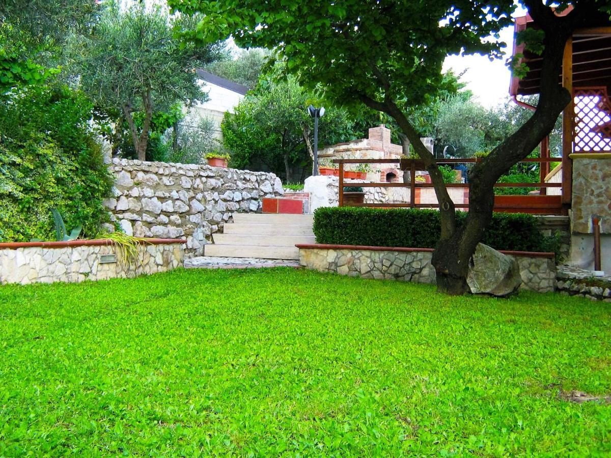 B&B Maison Villa Vittorio Avella Kültér fotó