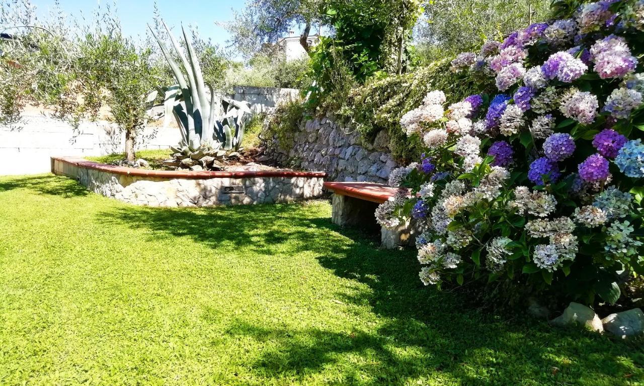 B&B Maison Villa Vittorio Avella Kültér fotó