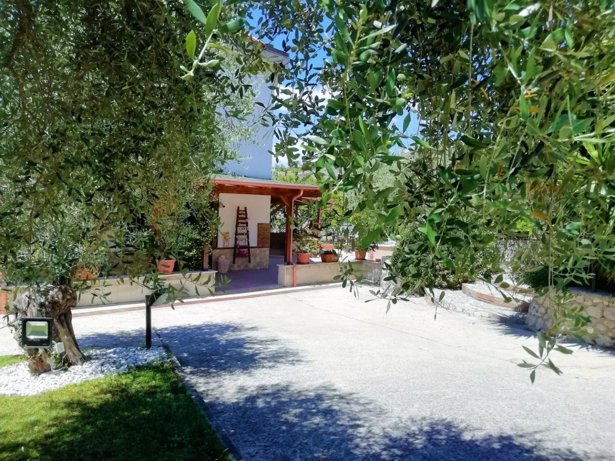 B&B Maison Villa Vittorio Avella Kültér fotó